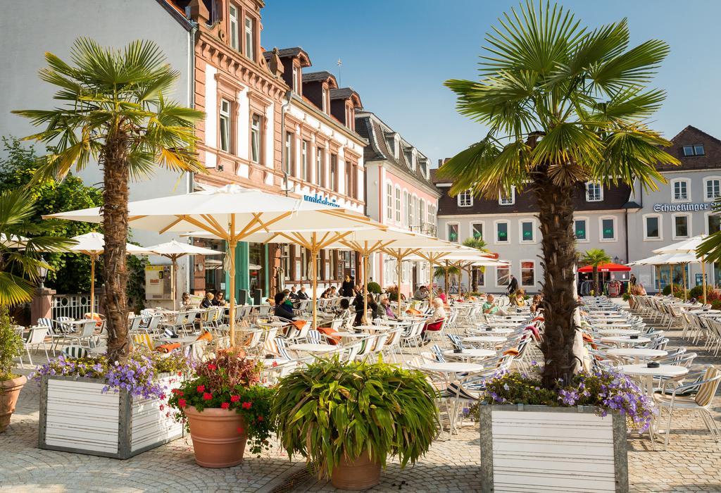 Gaestehaus Am Schloss Schwetzingen Exterior foto